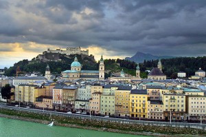 Die österreichische Stadt Salzburg bietet ab dem 1. März Carsharing ausschließlich mit Elektrofahrzeugen.