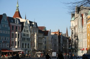 Mit einer großangelegten Befragung werden die Möglichkeiten von Bikesharing und Carsharing in der Hansestadt Rostock untersucht.