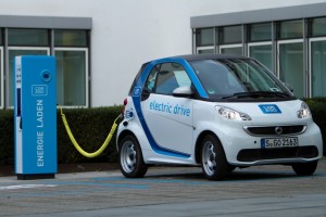 E-Carsharing bzw. Carsharing mit dem Elektroauto: Car2Go stockt seine Flotte in Stuttgart merklich auf.