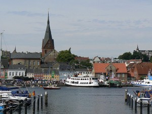 Das Carsharing in Flensburg geht in eine neue Runde. Vor zehn Jahren war das Konzept noch gescheitert. 
