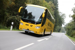 Der Fernbus entwickelt sich zunehmend zur Konkurrenz für die Deutsche Bahn aber auch die Mitfahrzentrale. 
